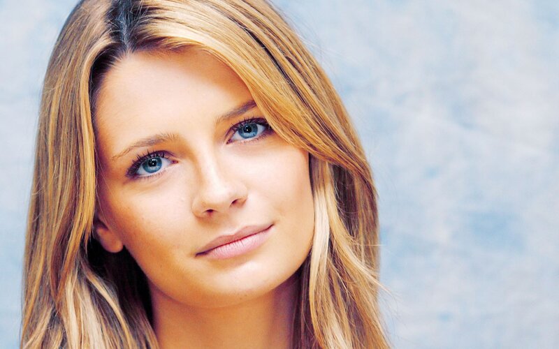 woman with blue eyes