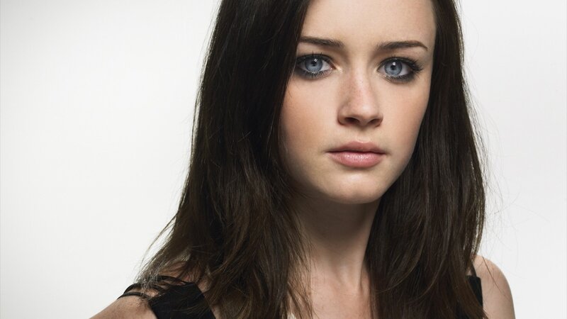 woman with blue eyes