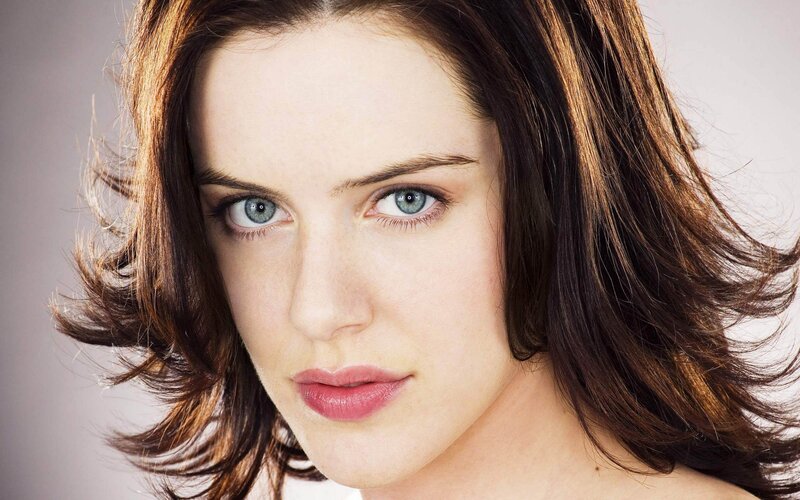 woman with blue eyes