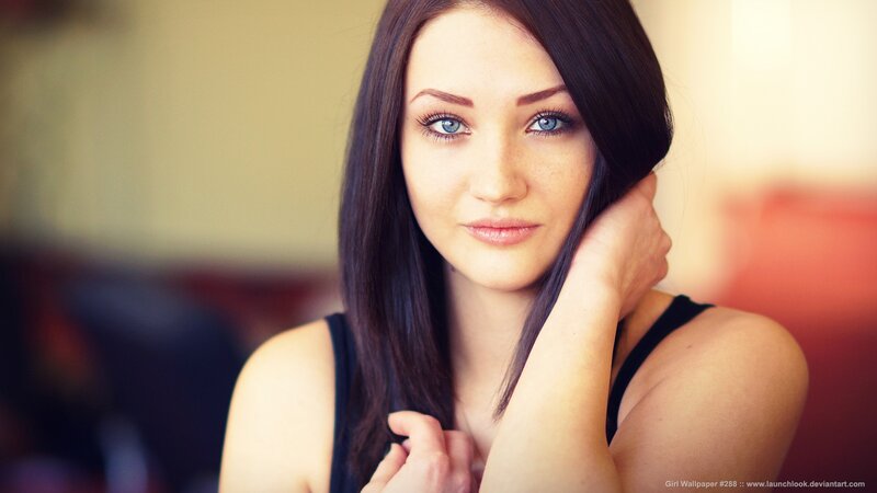 woman with blue eyes
