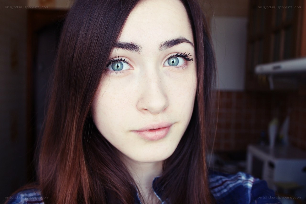 woman with blue eyes