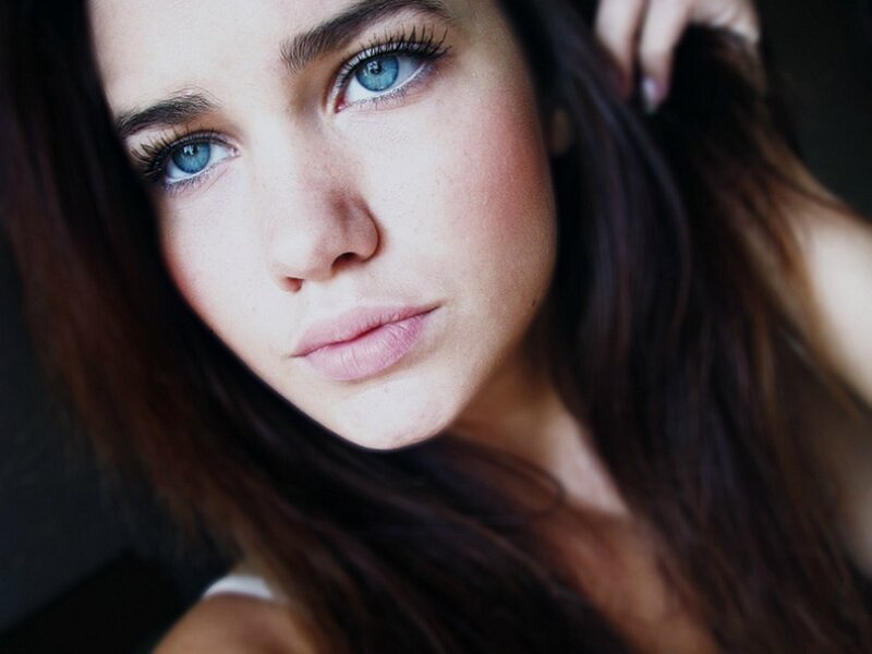 woman with blue eyes