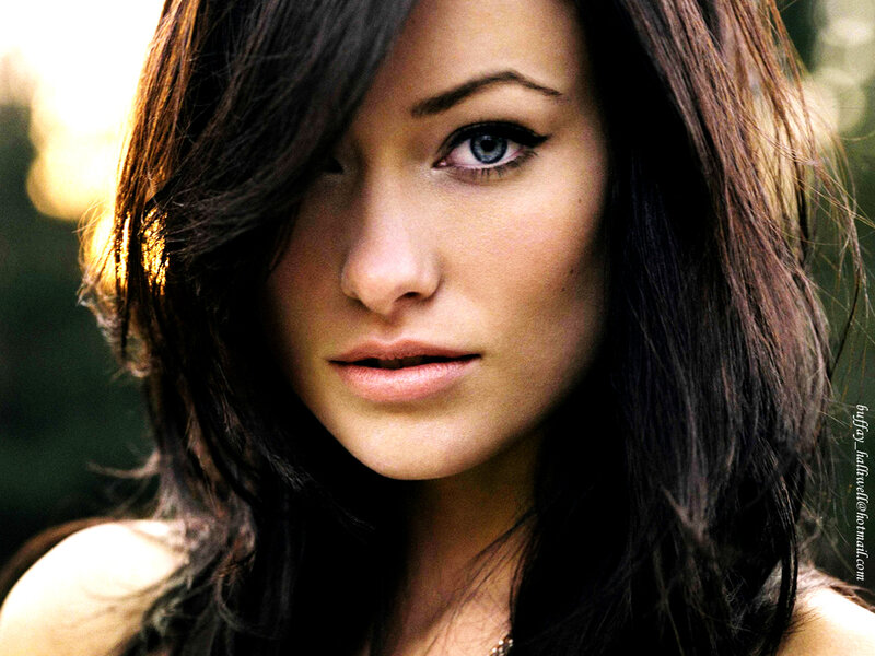 woman with blue eyes
