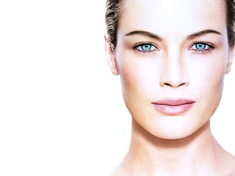 woman with blue eyes