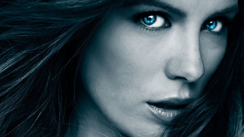 woman with blue eyes