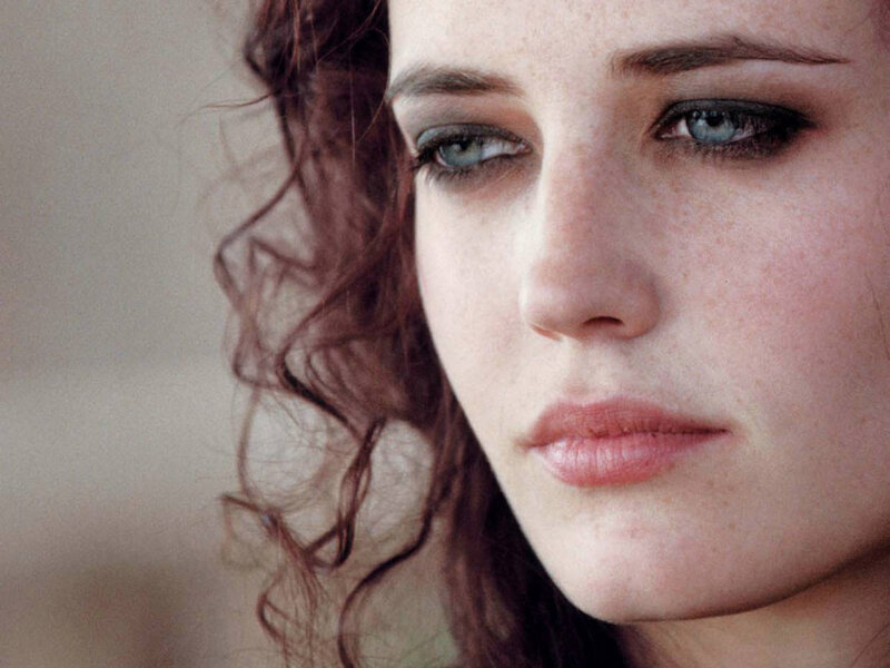woman with blue eyes