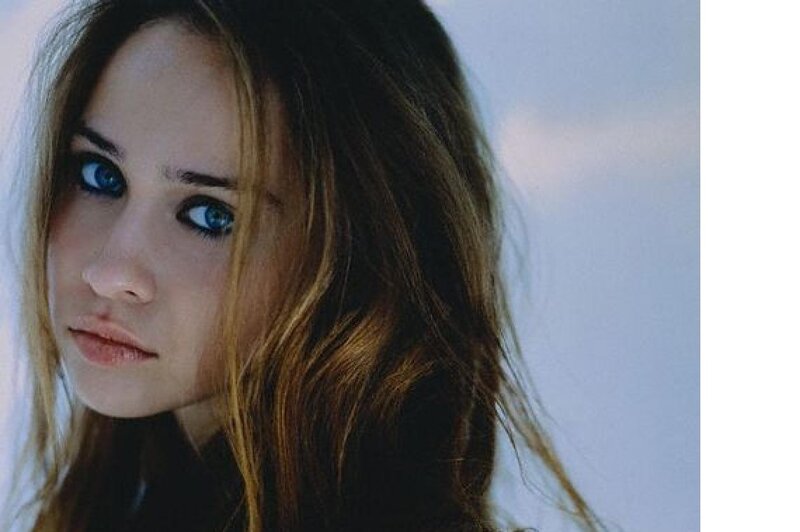 woman with blue eyes