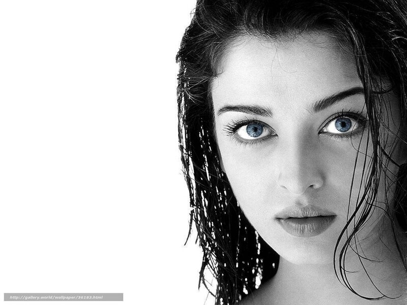 woman with blue eyes