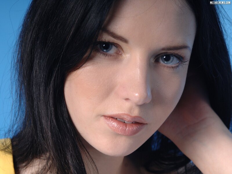 woman with blue eyes