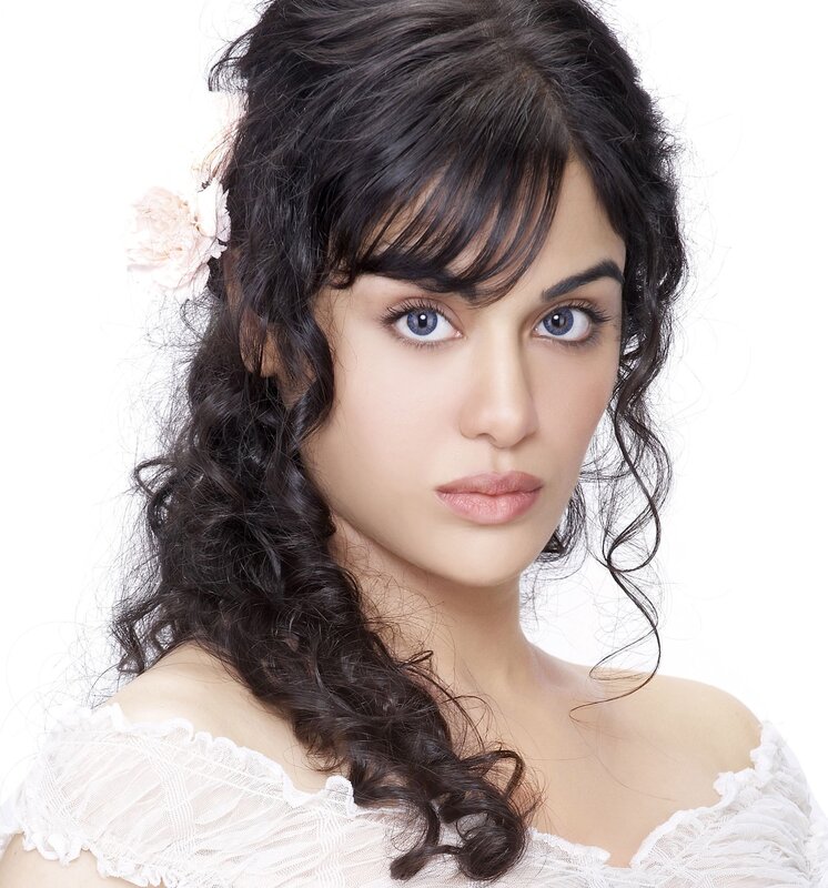 woman with blue eyes and dark hair