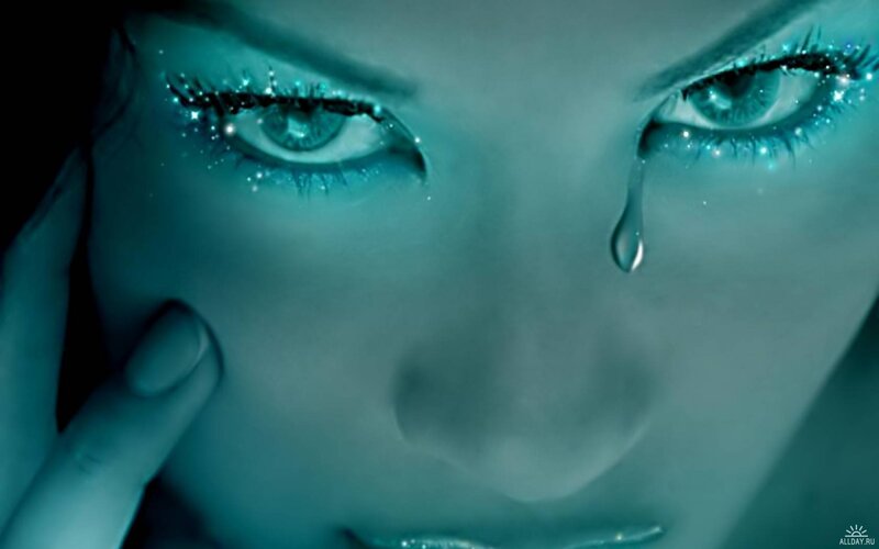 Woman with Blue Eyes — Dramatic, Photograph