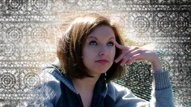woman with blue eyes in sunlight