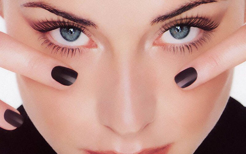 Woman with Blue Eyes — Intense, Photograph, Fingers