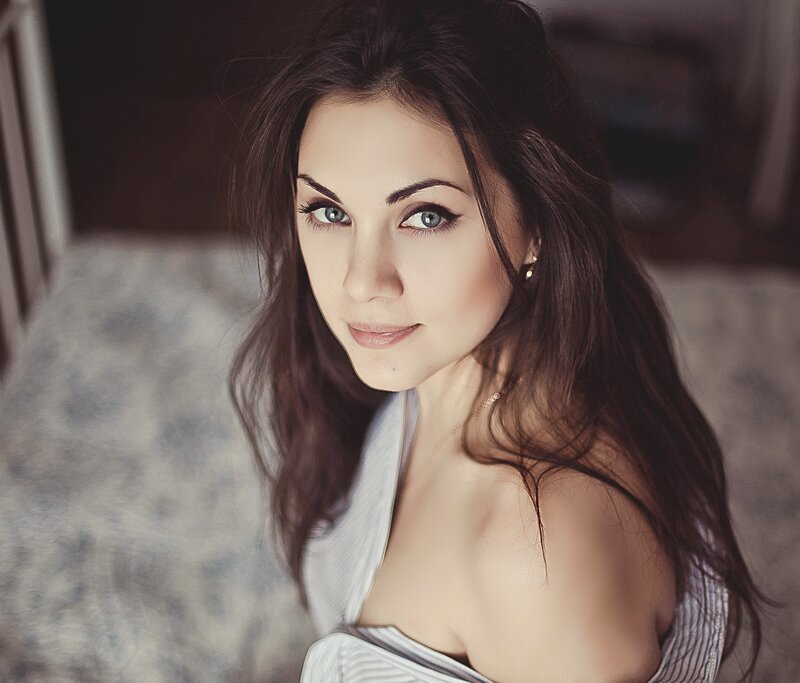 woman with blue eyes smiling
