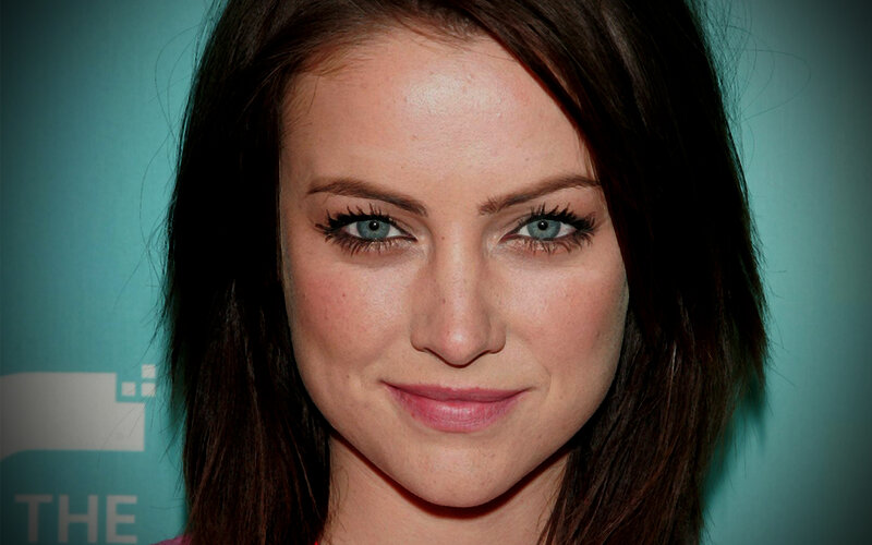 Woman with Blue Eyes — Teal
