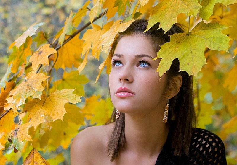 Woman with Blue Eyes — Yellow, Serene, Autumn