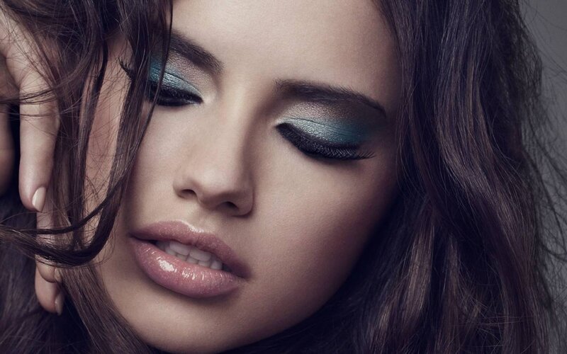 woman with blue eyeshadow