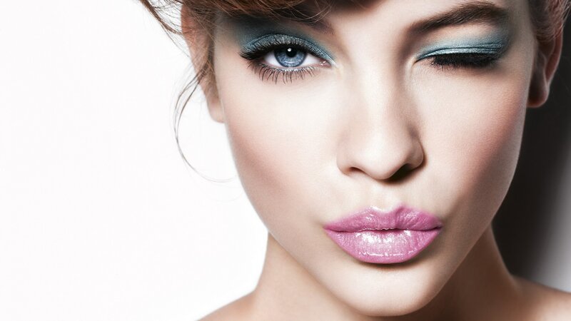 woman with blue eyeshadow