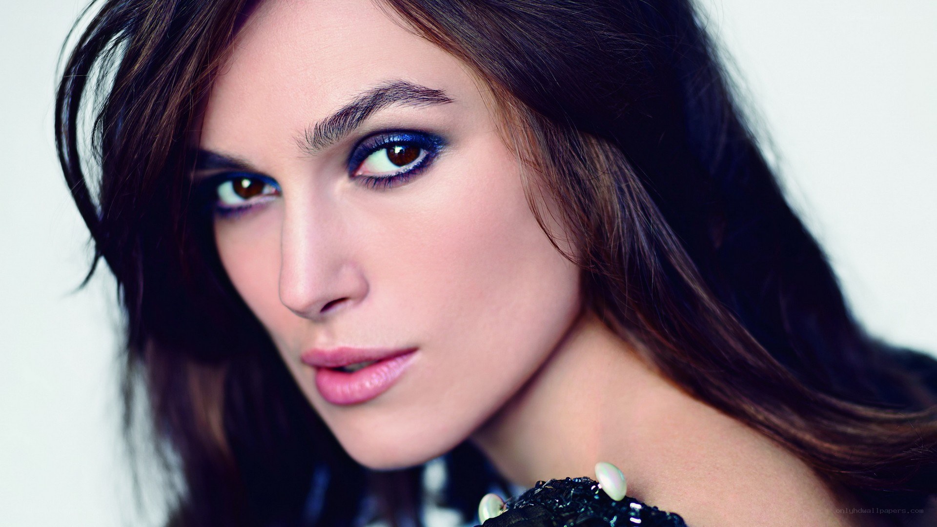 woman with blue eyeshadow