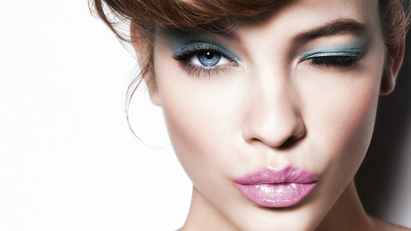 woman with blue eyeshadow