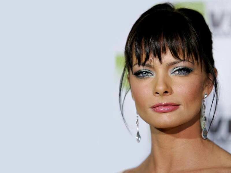 woman with blue eyeshadow