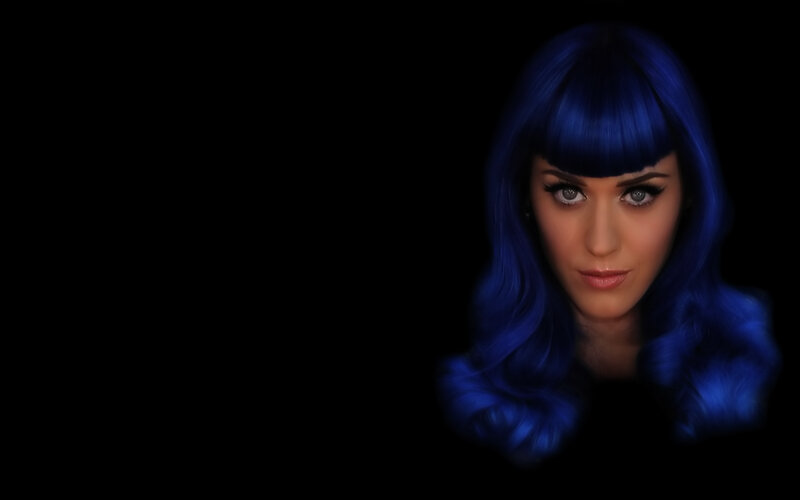 woman with blue hair
