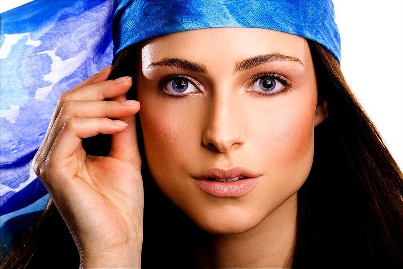 Woman with Blue Headband — Neutral