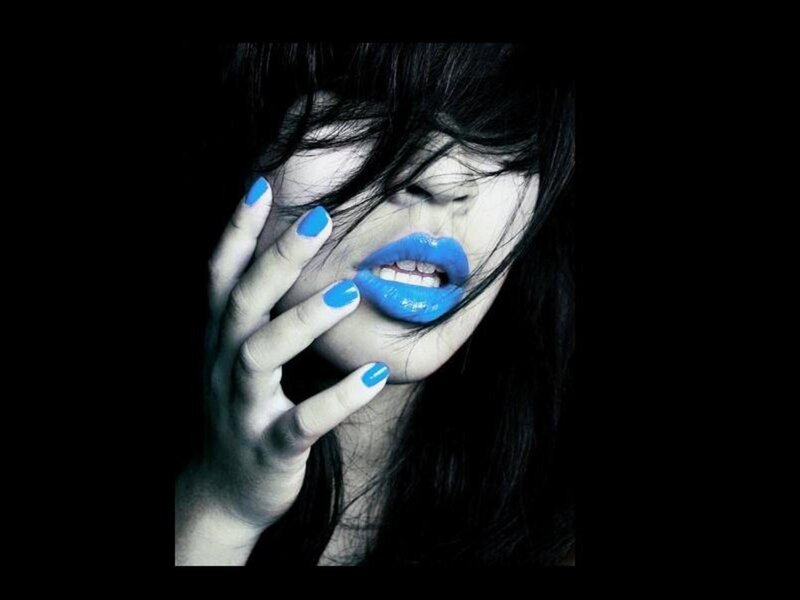 woman with blue lips and nails