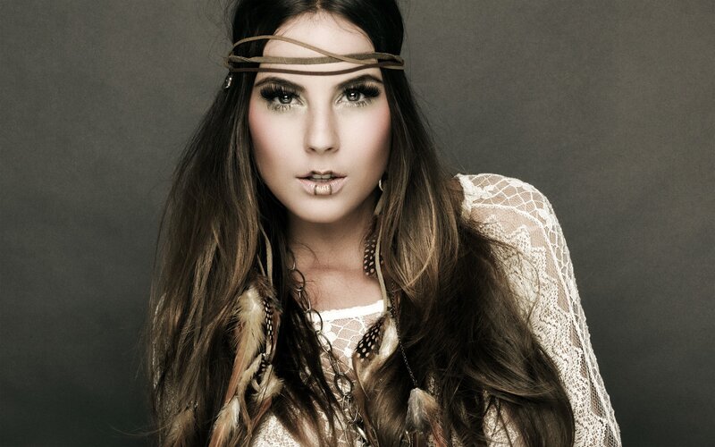 woman with boho style