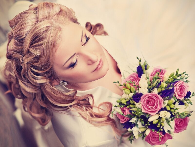 Woman with Bouquet — Pink, Serene