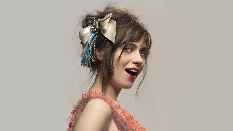 woman with bow in hair