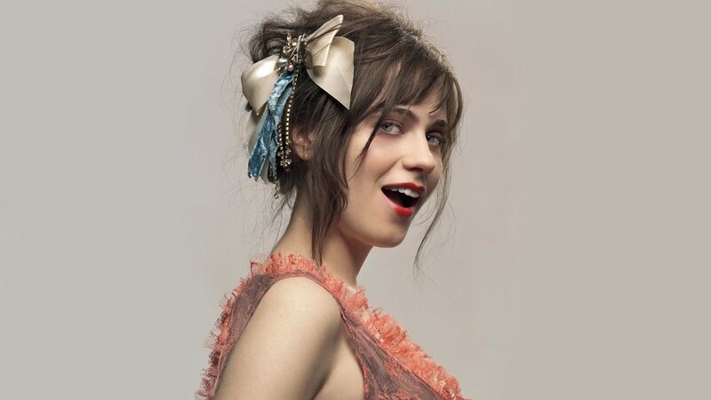 woman with bow in hair