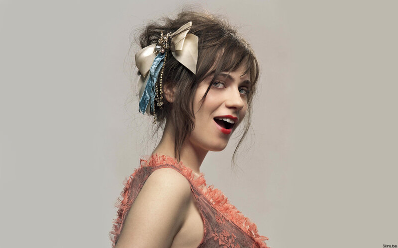 woman with bow in hair