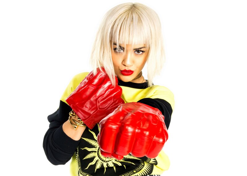 Woman with Boxing Gloves — Yellow