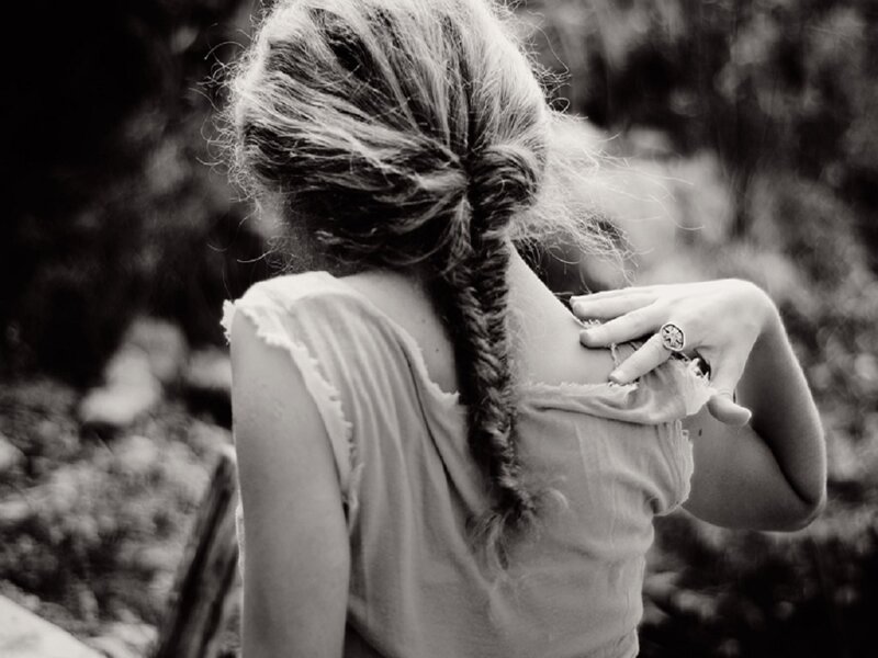 Woman with Braid — Black
