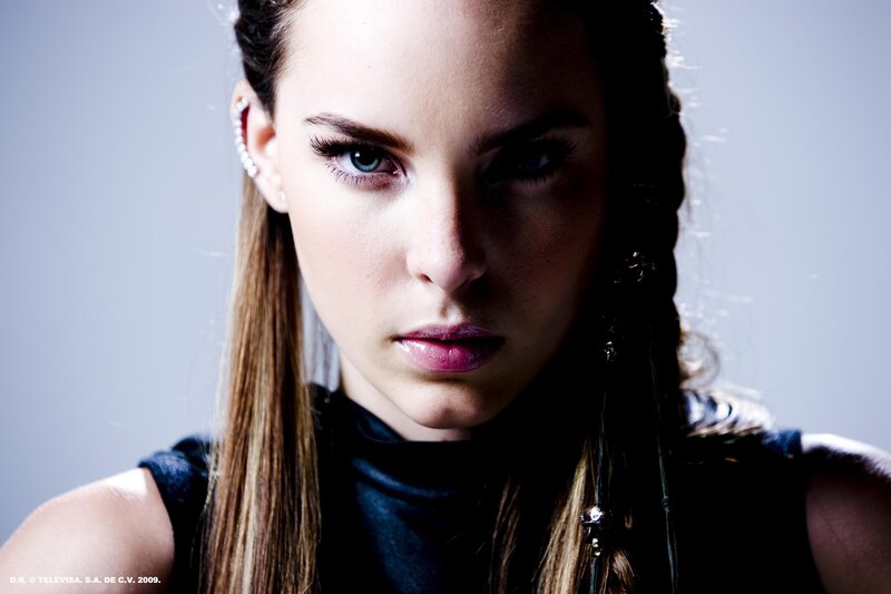 woman with braided hair
