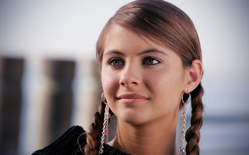 woman with braided hair