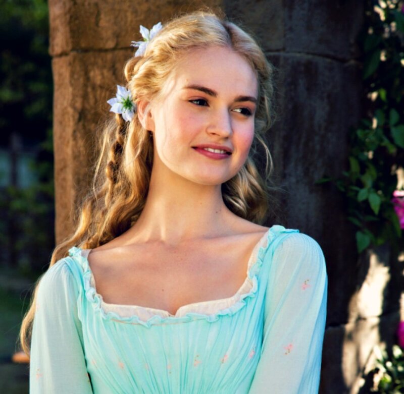Woman with Braided Hair — Light Blue