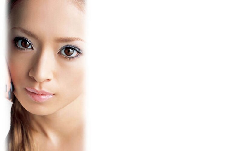 woman with brown eyes