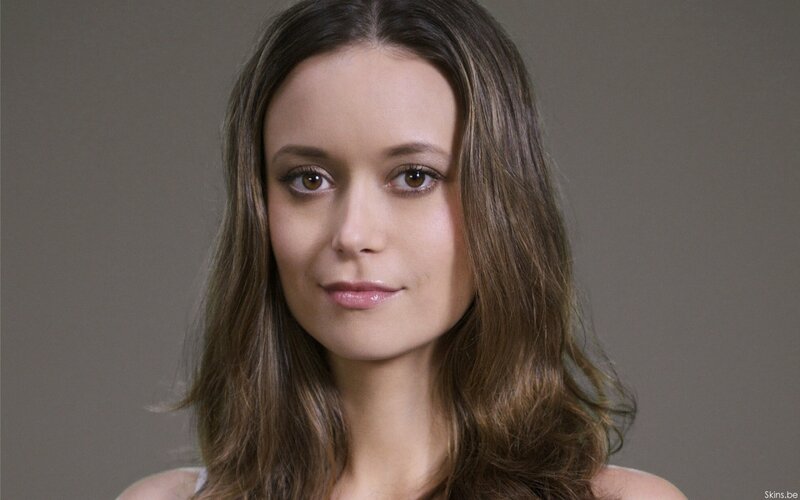woman with brown hair