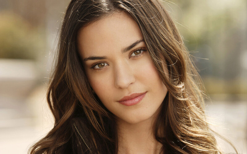 woman with brown hair