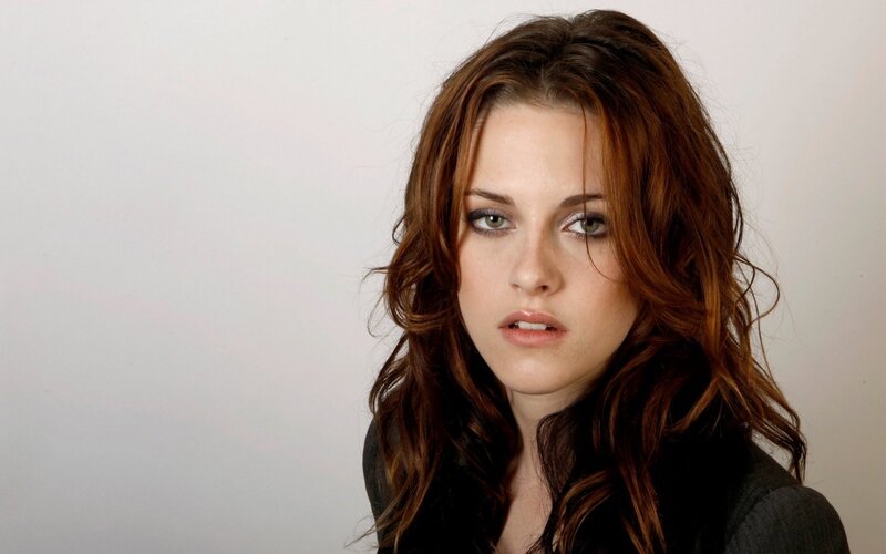 woman with brown hair