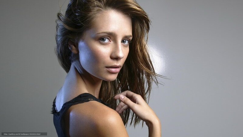 woman with brown hair