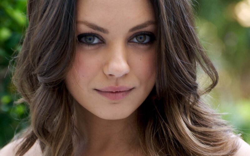woman with brown hair
