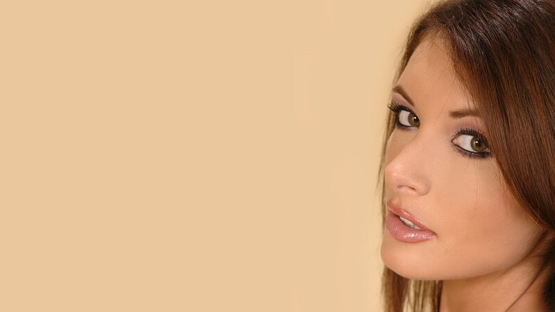 woman with brown hair