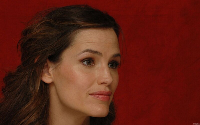woman with brown hair