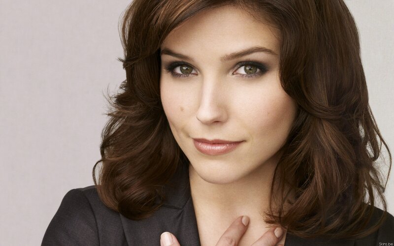 woman with brown hair
