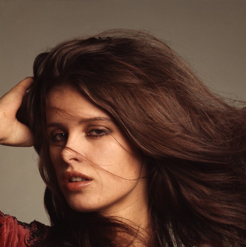 woman with brown hair