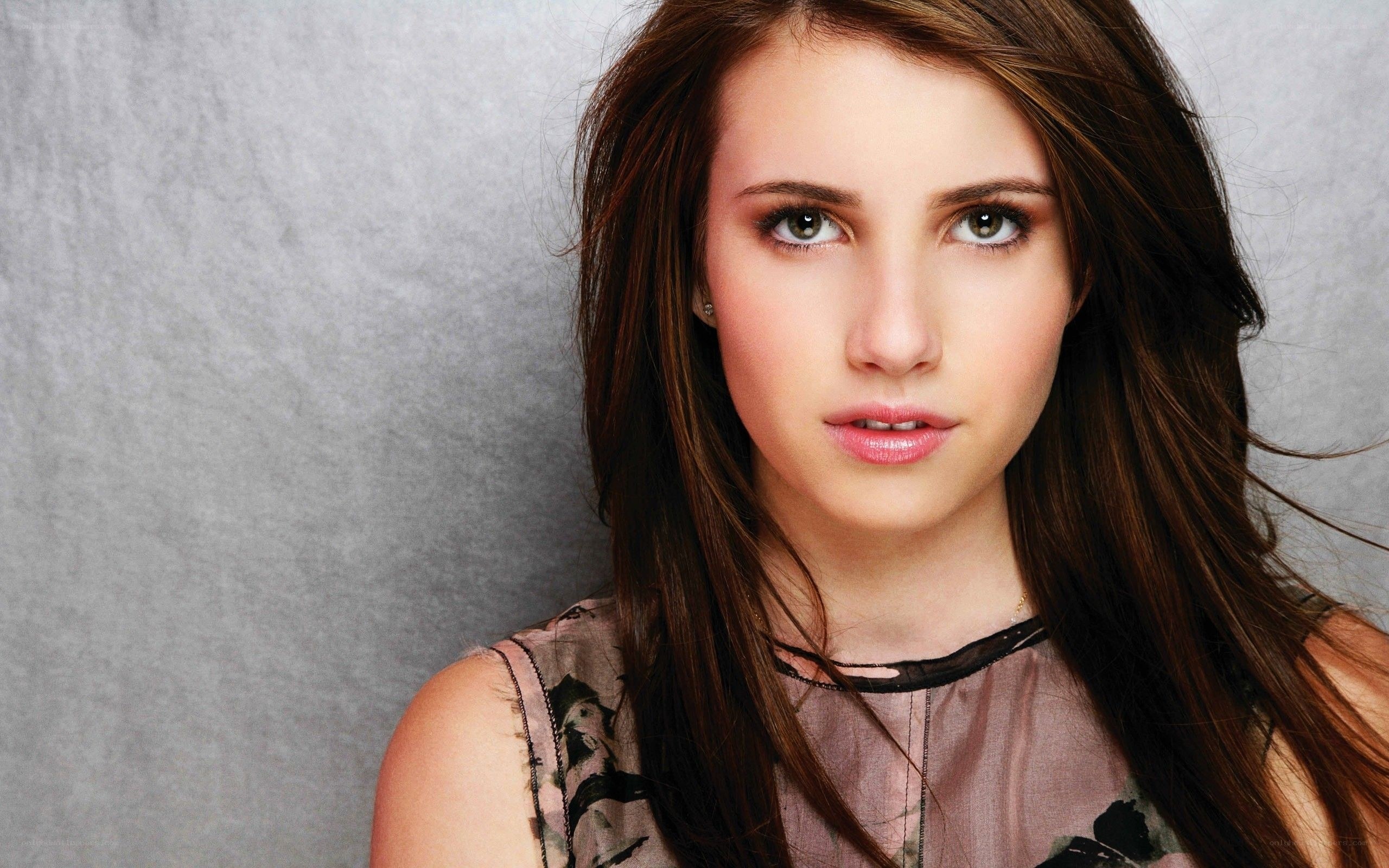 woman with brown hair