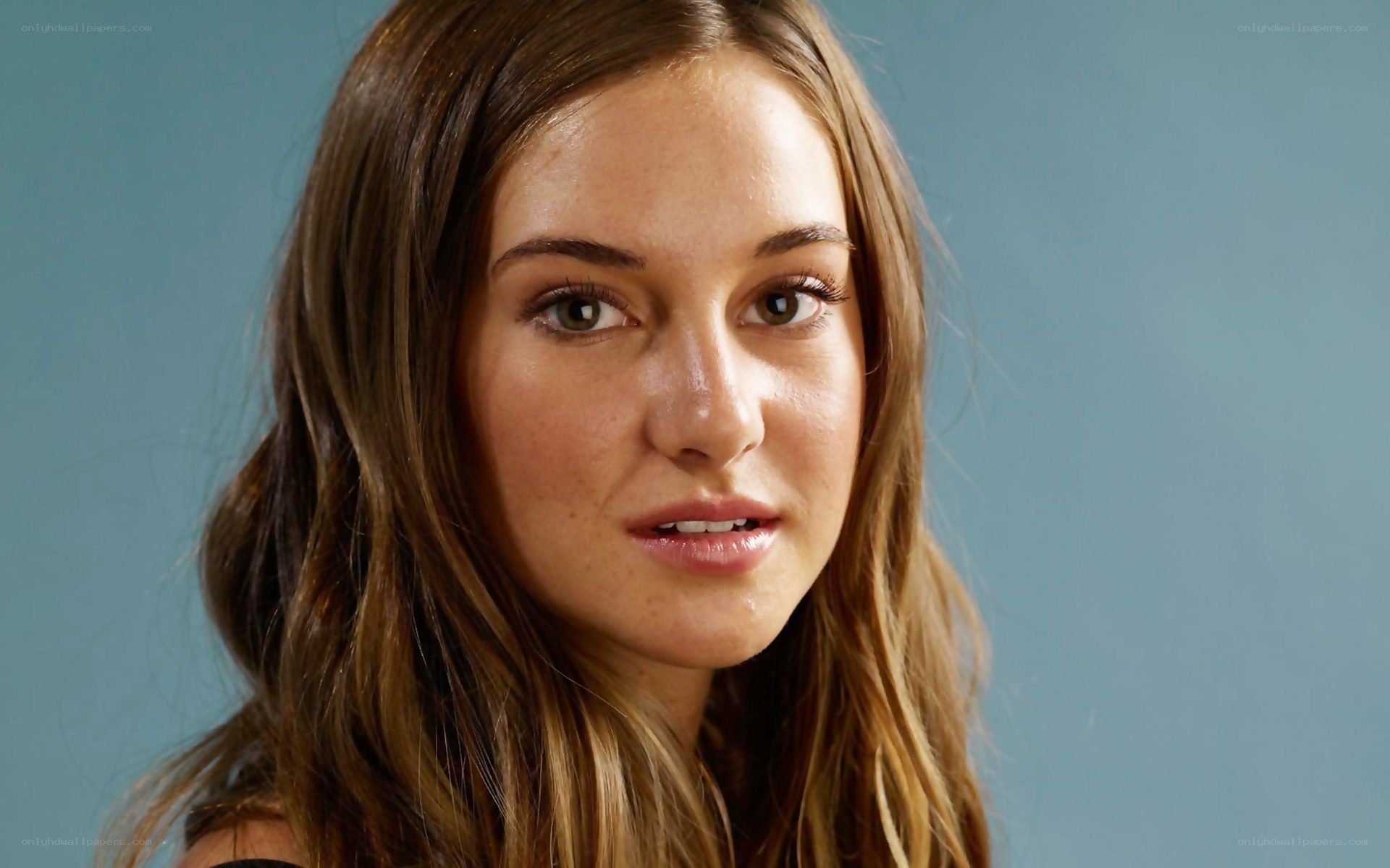 woman with brown hair